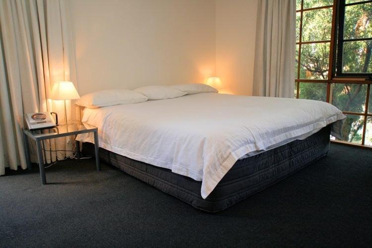 Possums Spa Apartments Hobart Room photo