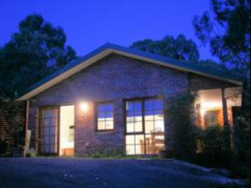 Possums Spa Apartments Hobart Exterior photo